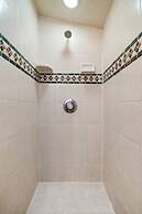 The Hyde Out by Brightwild Quiet Hyde Park Home