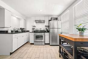 The Lil Hyde Out Cute Hyde Park Apt