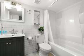 The Lil Hyde Out Cute Hyde Park Apt