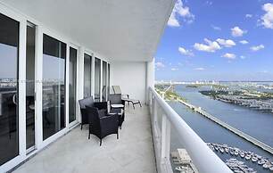 Wavefront Oasis in Miami