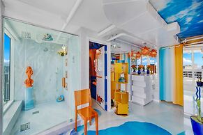 Disco Cloud Condo in Miami