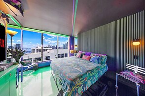 Disco Cloud Condo in Miami