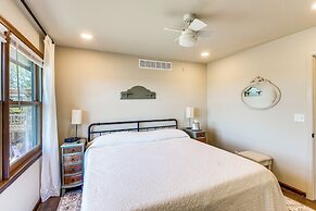 Kansas Gem w/ Fire Pit & Views: 10 Mi to Dtwn!