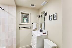 Kansas Gem w/ Fire Pit & Views: 10 Mi to Dtwn!