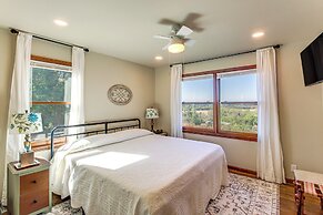 Kansas Gem w/ Fire Pit & Views: 10 Mi to Dtwn!