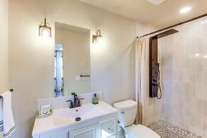 Kansas Gem w/ Fire Pit & Views: 10 Mi to Dtwn!