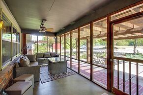 Kansas Gem w/ Fire Pit & Views: 10 Mi to Dtwn!