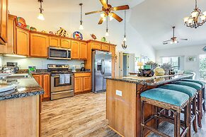 Walk to Beach: Peaceful Home in Gulf Shores!