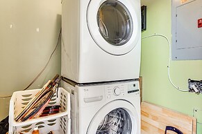 Resort-style PCB Townhome: Beach Access & Pools!