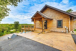 Ottawa Cabin: Hot Tub, Wraparound Deck, Games