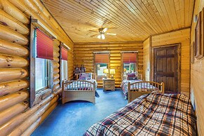 Ottawa Cabin: Hot Tub, Wraparound Deck, Games