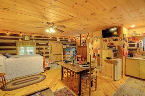 9 Mi to Creeper Trail: Woodsy Abingdon Cabin