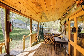 9 Mi to Creeper Trail: Woodsy Abingdon Cabin
