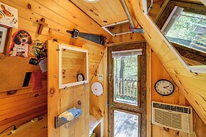 9 Mi to Creeper Trail: Woodsy Abingdon Cabin