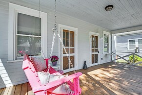 3 Mi to Downtown Covington: Cozy Getaway w/ Porch!