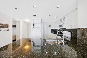 Breeze off the Bay in Miami