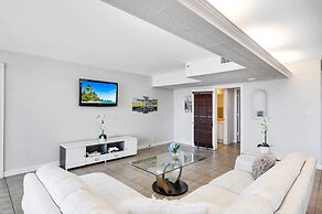 Breeze off the Bay in Miami