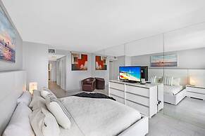 Poolside Oasis Retreat