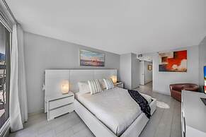 Poolside Oasis Retreat