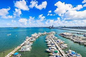 The Grand Wonder Biscayne