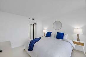 The Grand Wonder Biscayne