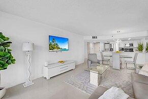 The Grand Wonder Biscayne