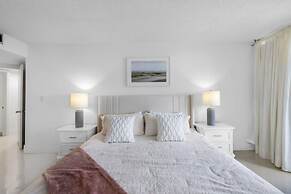 The Grand Wonder Biscayne