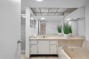 The Grand Wonder Biscayne