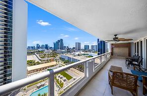 Seaside Serenity With Pool and Balcony