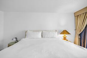 Edgy and Unique Condo on the Bay