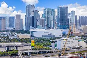 Edgy and Unique Condo on the Bay
