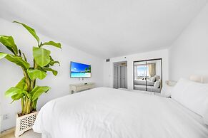 Edgy and Unique Condo on the Bay