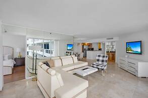 Serene Two-bedroom Oasis