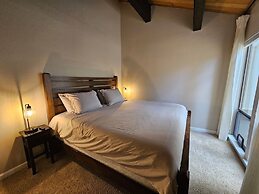 Kwc0673 - Double Y Kings 3 Bedroom Condo