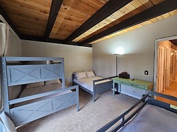 Kwc0673 - Double Y Kings 3 Bedroom Condo