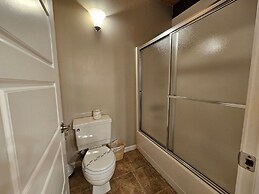 Kwc0673 - Double Y Kings 3 Bedroom Condo