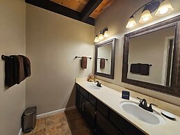 Kwc0673 - Double Y Kings 3 Bedroom Condo