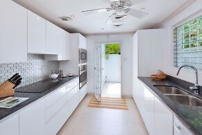 Easy & Sunset Reach 6 Bedroom Villa