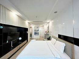 Somi Luxstay Landmark 81