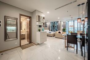 Somi Luxstay Landmark 81