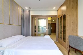 Somi Luxstay Landmark 81