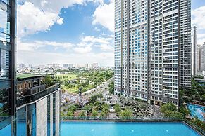 Somi Luxstay Landmark 81