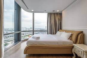 Somi Luxstay Landmark 81