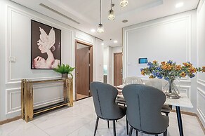 Somi Luxstay Landmark 81