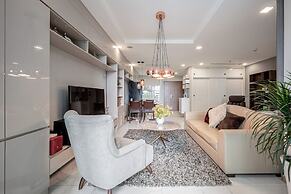 Somi Luxstay Landmark 81