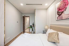 Somi Luxstay Landmark 81