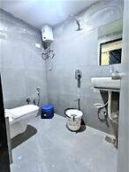 Hotel Bhavya Raj