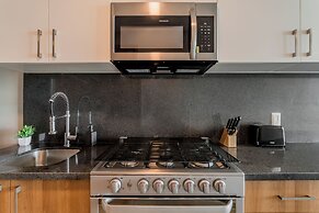 EHDEN Vacation Suites Puerto Cancún