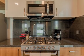 EHDEN Vacation Suites Puerto Cancún