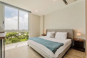 EHDEN Vacation Suites Puerto Cancún